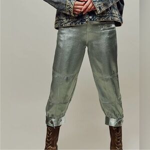 ⭐️Free People Ryder Capri Pants in washed army nwt size 6